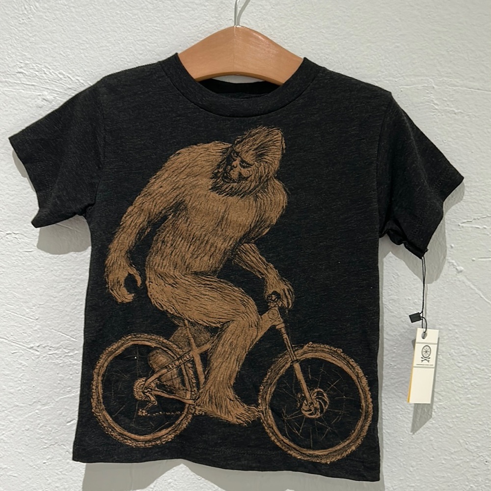 NWT👣Dark Cycle Clothing | Sasquatch on Bike - Heather Charcoal